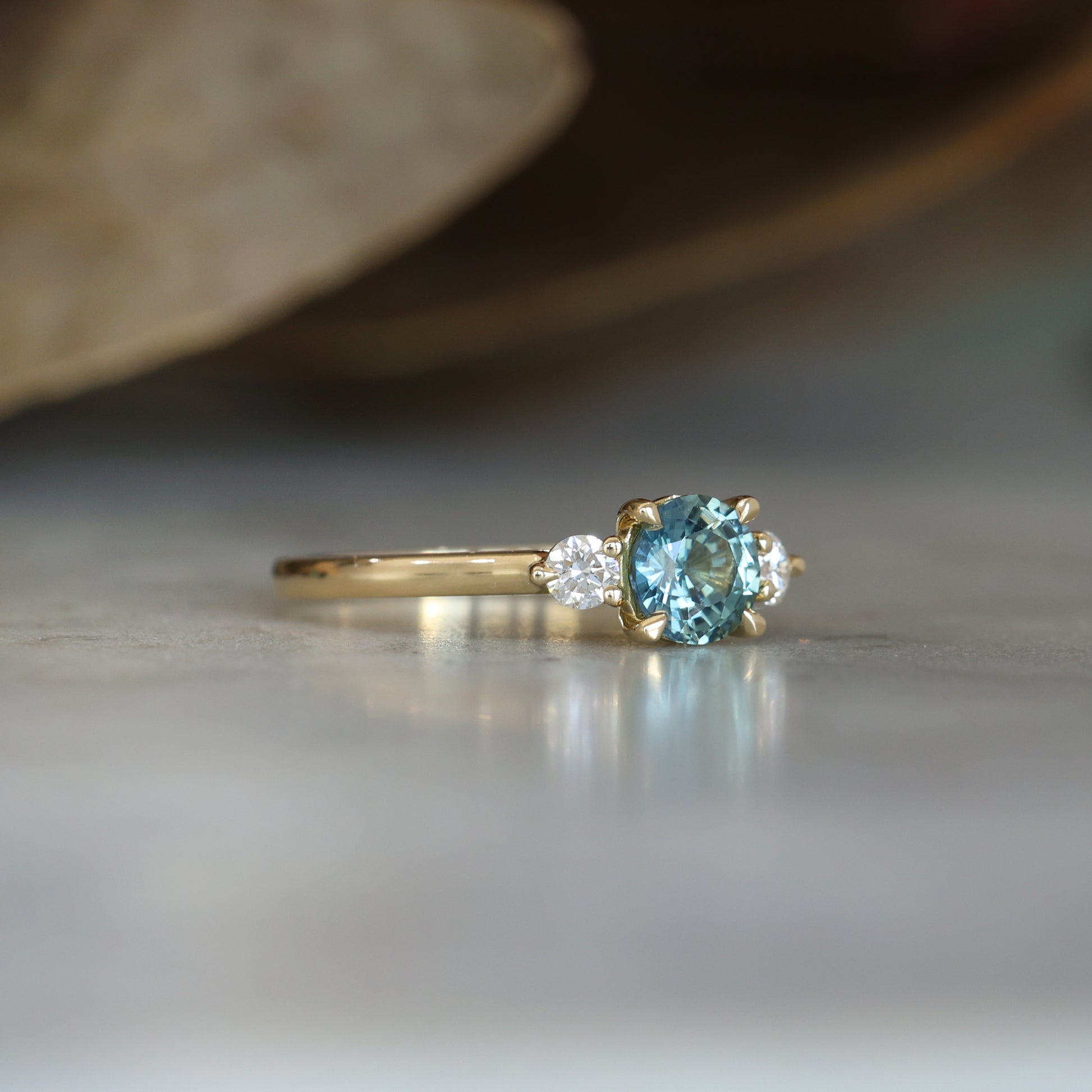 LUNAR TRILOGY /  1.11CT ROUND MADAGASCAN SAPPHIRE RING