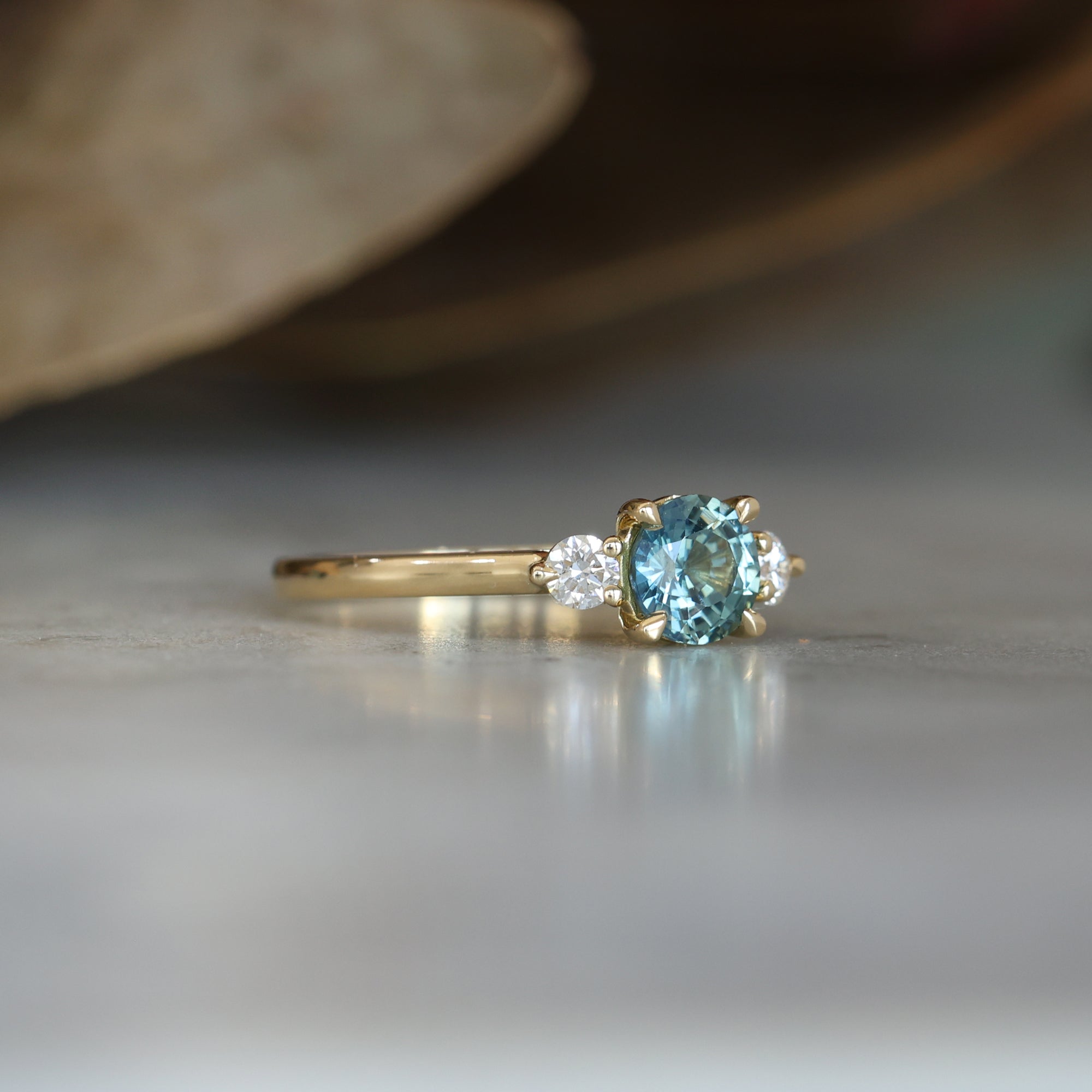 LUNAR TRILOGY /  1.11CT ROUND MADAGASCAN SAPPHIRE RING