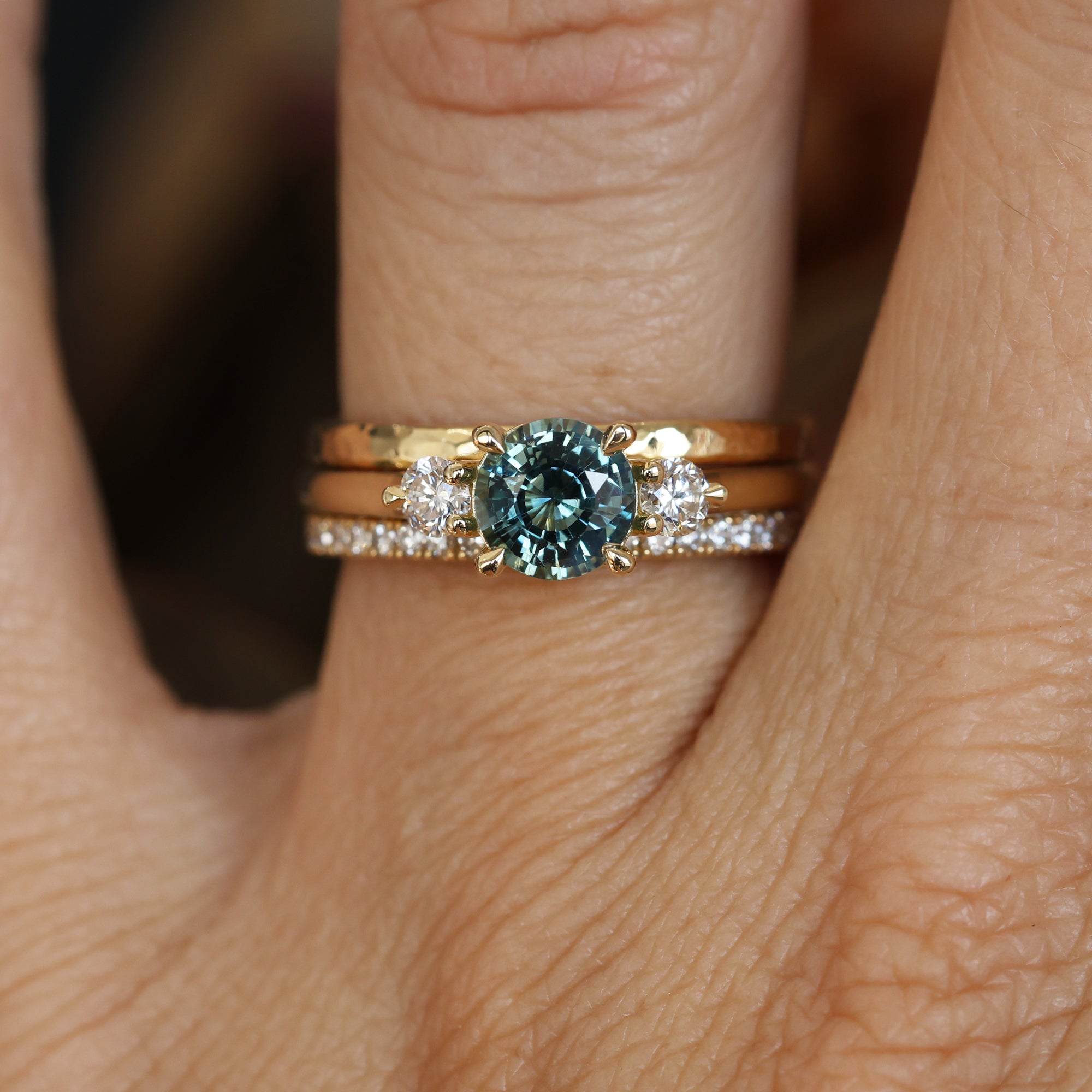 LUNAR TRILOGY /  1.11CT ROUND MADAGASCAN SAPPHIRE RING