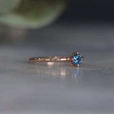 ONE OF A KIND / COMPASS PARTI SAPPHIRE RING
