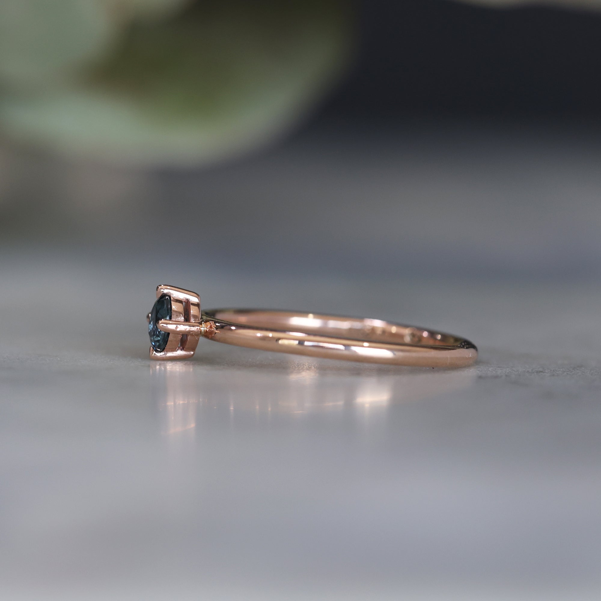 ONE OF A KIND / COMPASS PARTI SAPPHIRE RING