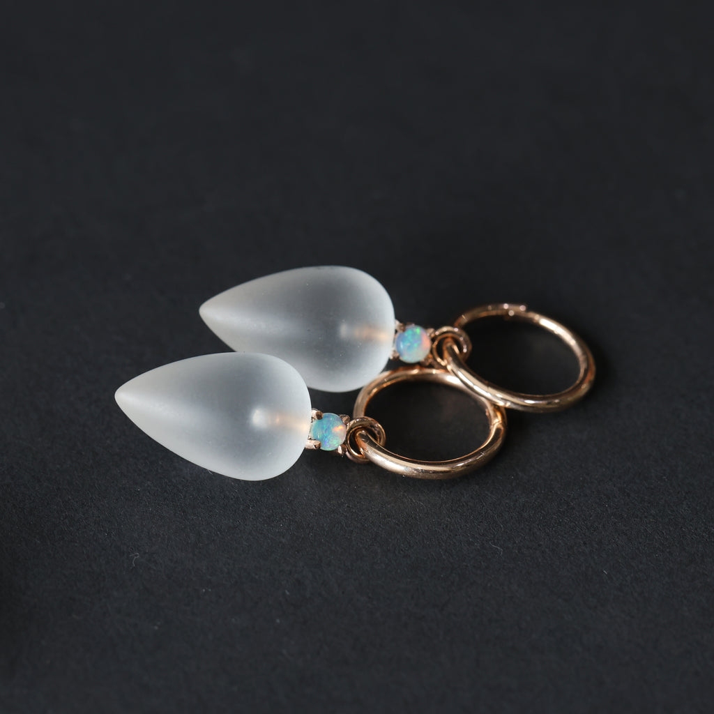 OPAL & ROCK CRYSTAL / HOOP EARRINGS