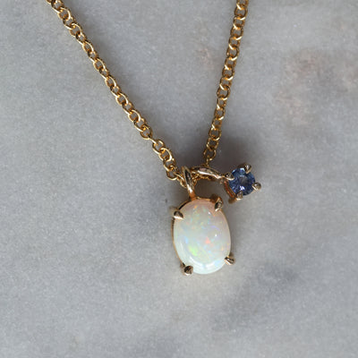 OVAL OPAL & SAPPHIRE / NECKLACE