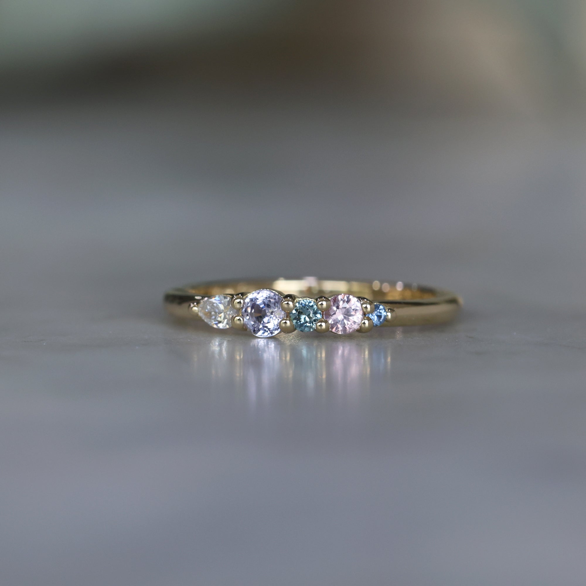 PASTEL RAINBOW / SAPPHIRE RING III