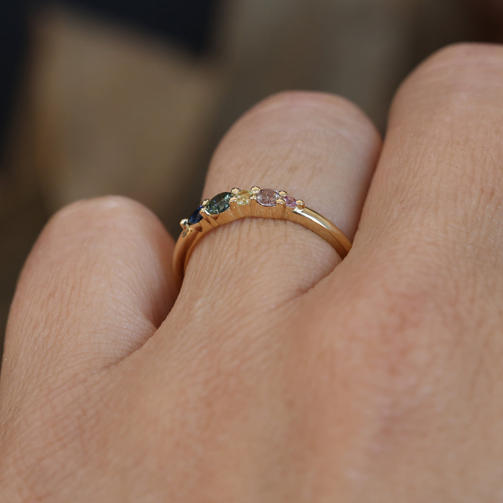 RAINBOW SAPPHIRE / ELIZA RING