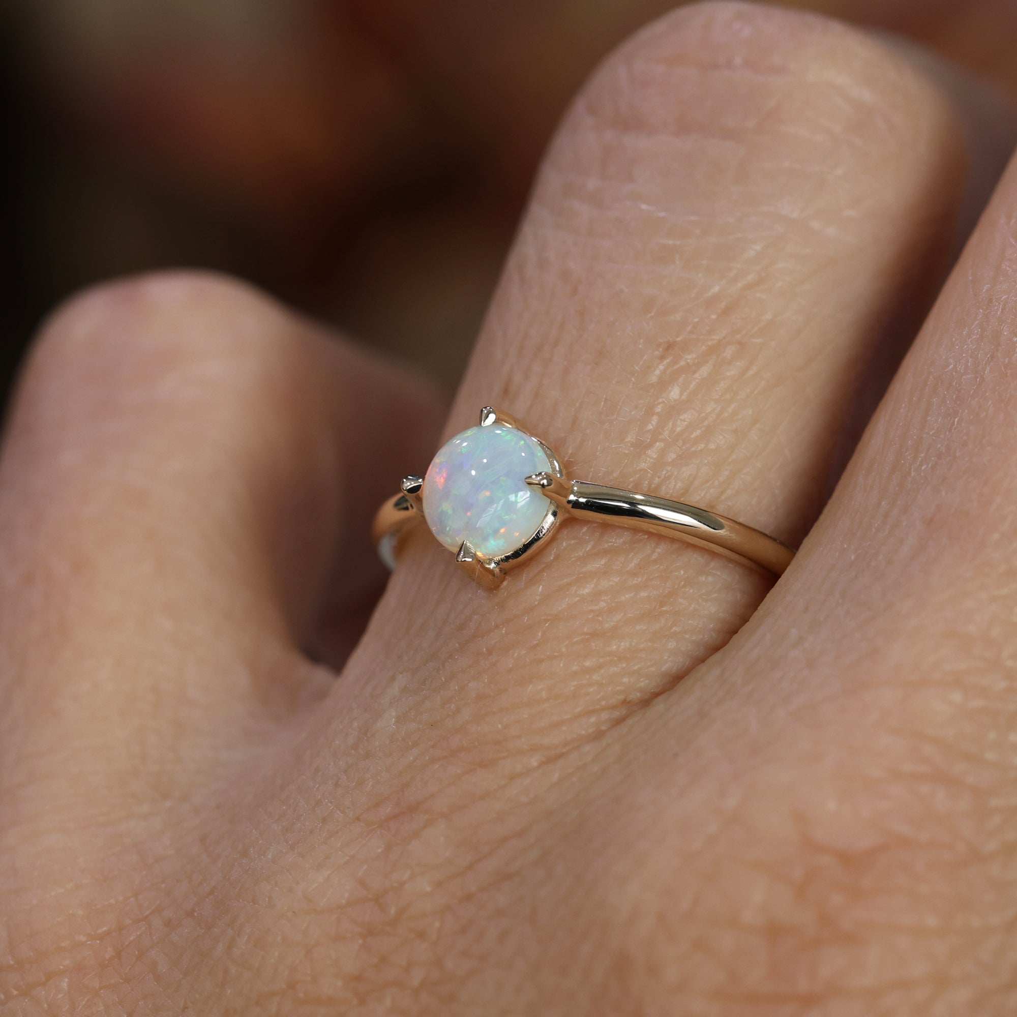 ROUND OPAL / 4 CLAW COMPASS RING II