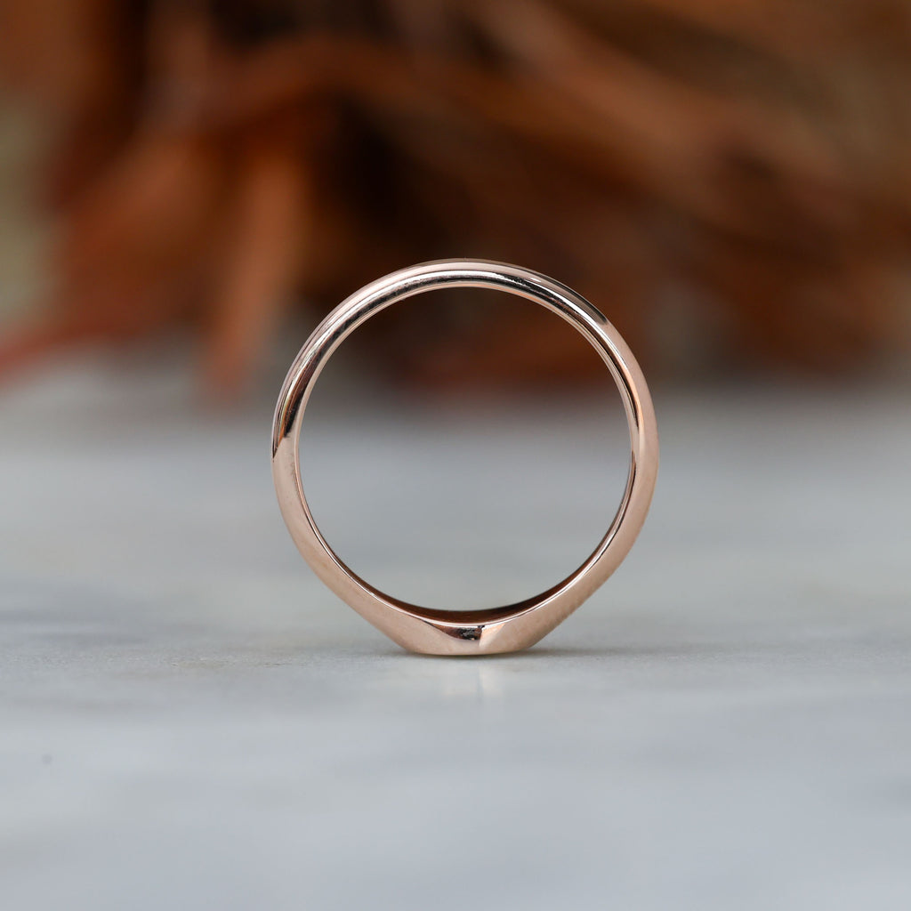 round star set australian sapphire signet ring in rose gold