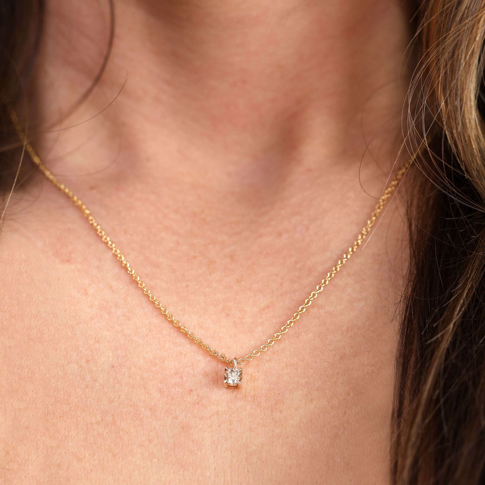 ONE OF A KIND / ARGYLE DIAMOND NECKLACE