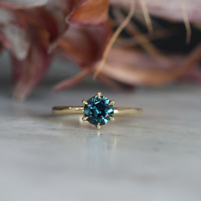 ROUND PARTI SAPPHIRE / LOTUS RING II