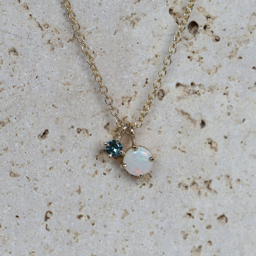 ROUND OPAL & SAPPHIRE / NECKLACE II