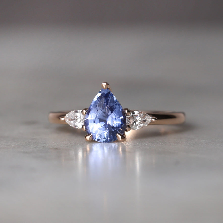 PEAR CUT / CEYLON SAPPHIRE TRILOGY RING