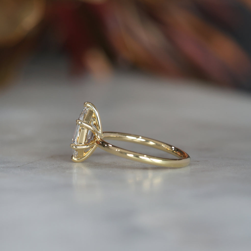 NEVE / 1.71ct ELONGATED HEXAGON CUT DIAMOND 6 CLAW SOLITAIRE