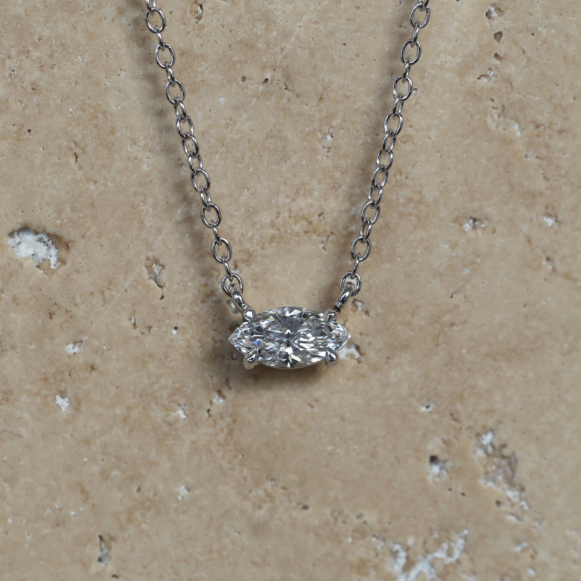 MARQUISE / DIAMOND NECKLACE