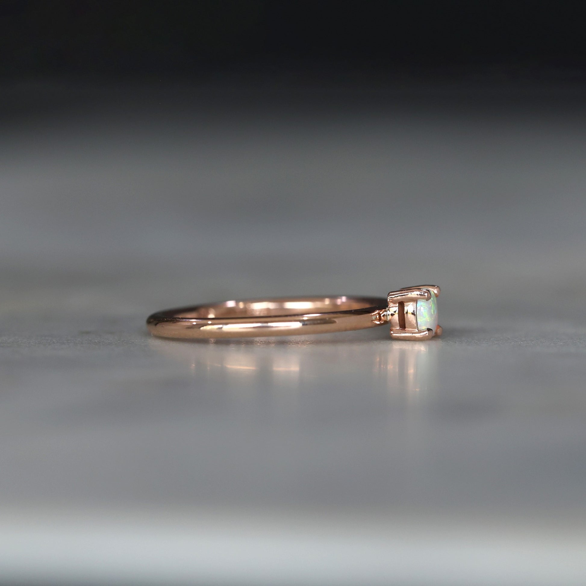 MINI ROUND OPAL / RING