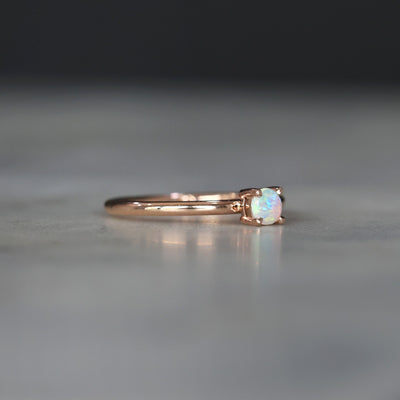 MINI ROUND OPAL / RING