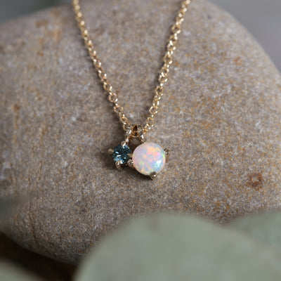 ROUND OPAL & SAPPHIRE / NECKLACE