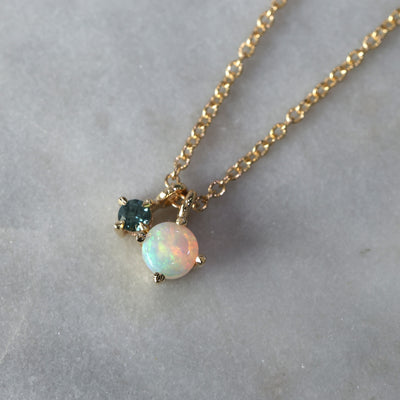 ROUND OPAL & SAPPHIRE / NECKLACE