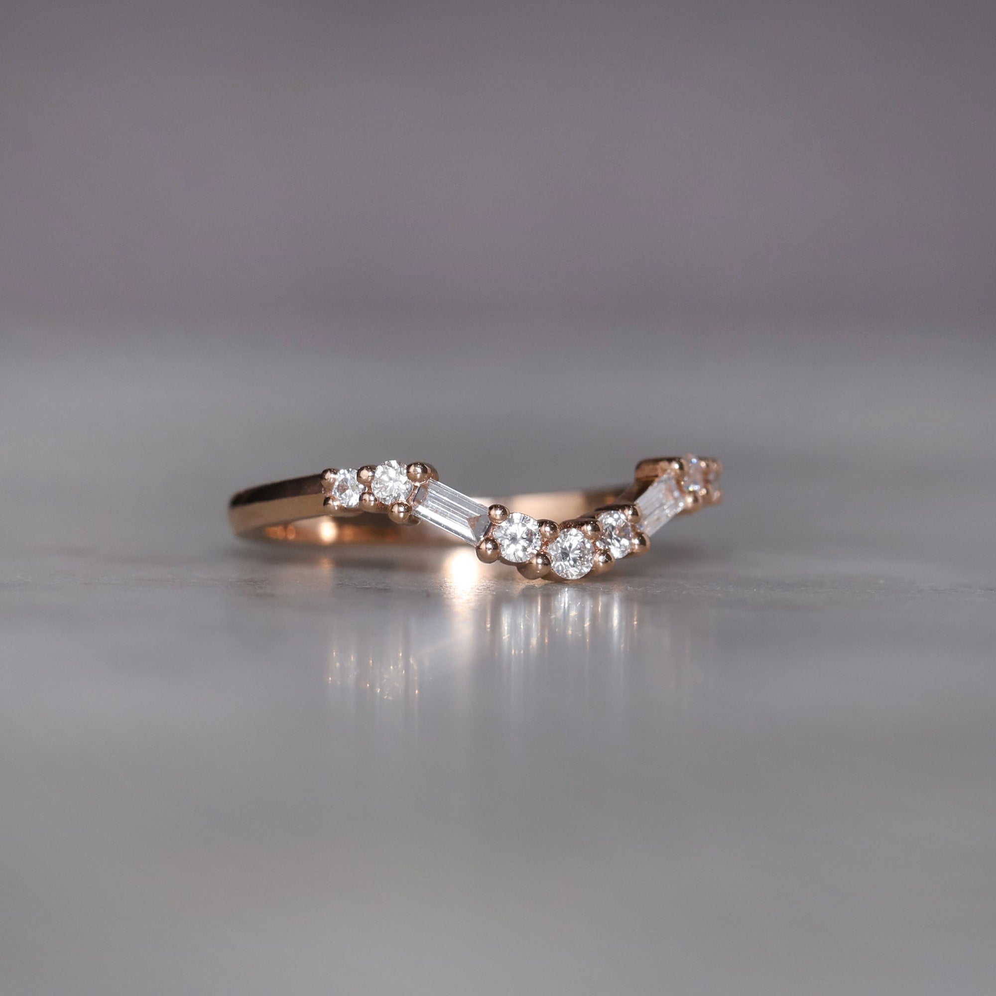 TRILOGY FIT ART DECO / WEDDING BAND