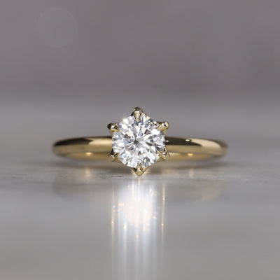 WHITE DIAMOND / LOTUS SOLITAIRE RING