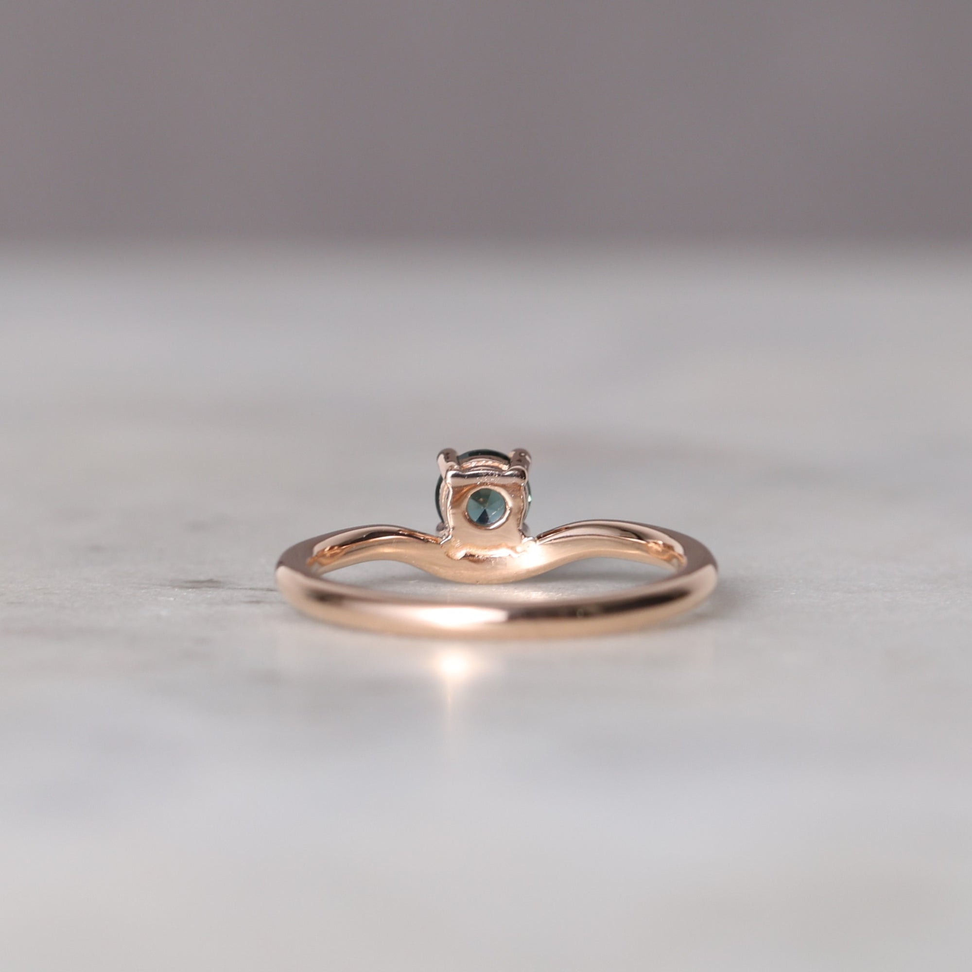 PARTI SAPPHIRE  / CURVE RING