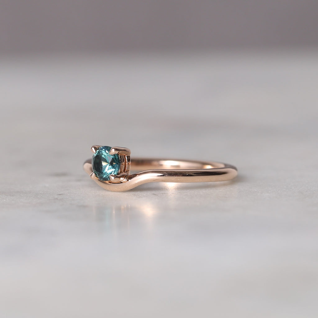 PARTI SAPPHIRE  / CURVE RING