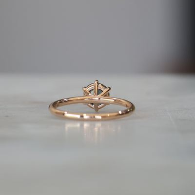 ROUND PARTI /  SAPPHIRE SOLITAIRE RING III