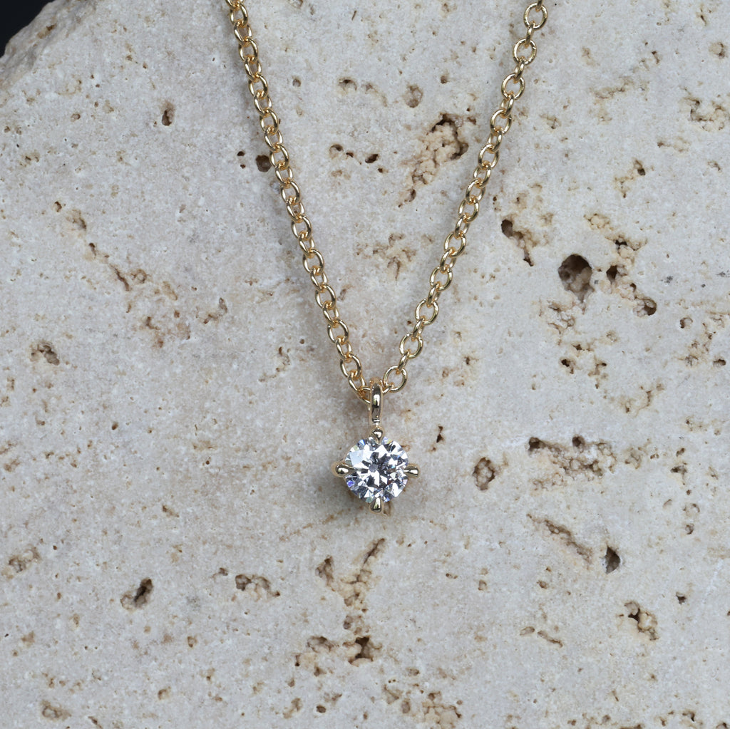 ONE OF A KIND / 0.22CT LAB DIAMOND NECKLACE