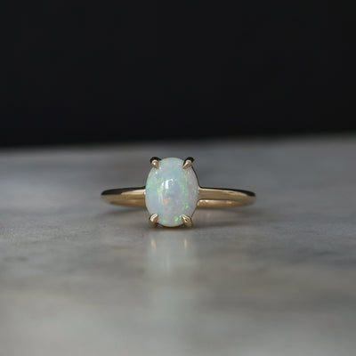 OVAL OPAL / RING III