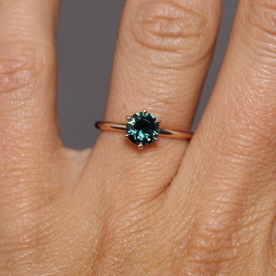 ROUND PARTI /  SAPPHIRE SOLITAIRE RING III