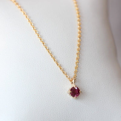 ROUND RUBY / NECKLACE