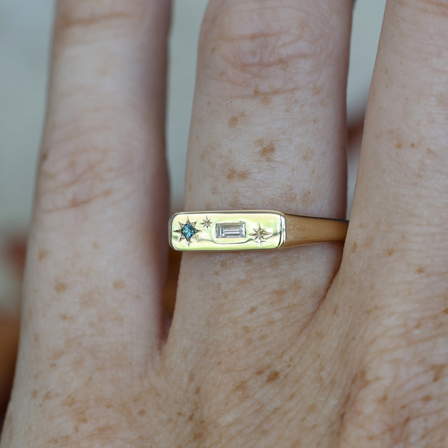 Star Design Diamond & Sapphire bar signet ring.