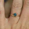 CURVE / 0.78ct ROUND PARTI SAPPHIRE 4 CLAW SOLITIARE