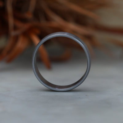 TANTALUM HALF ROUND | WEDDING BAND