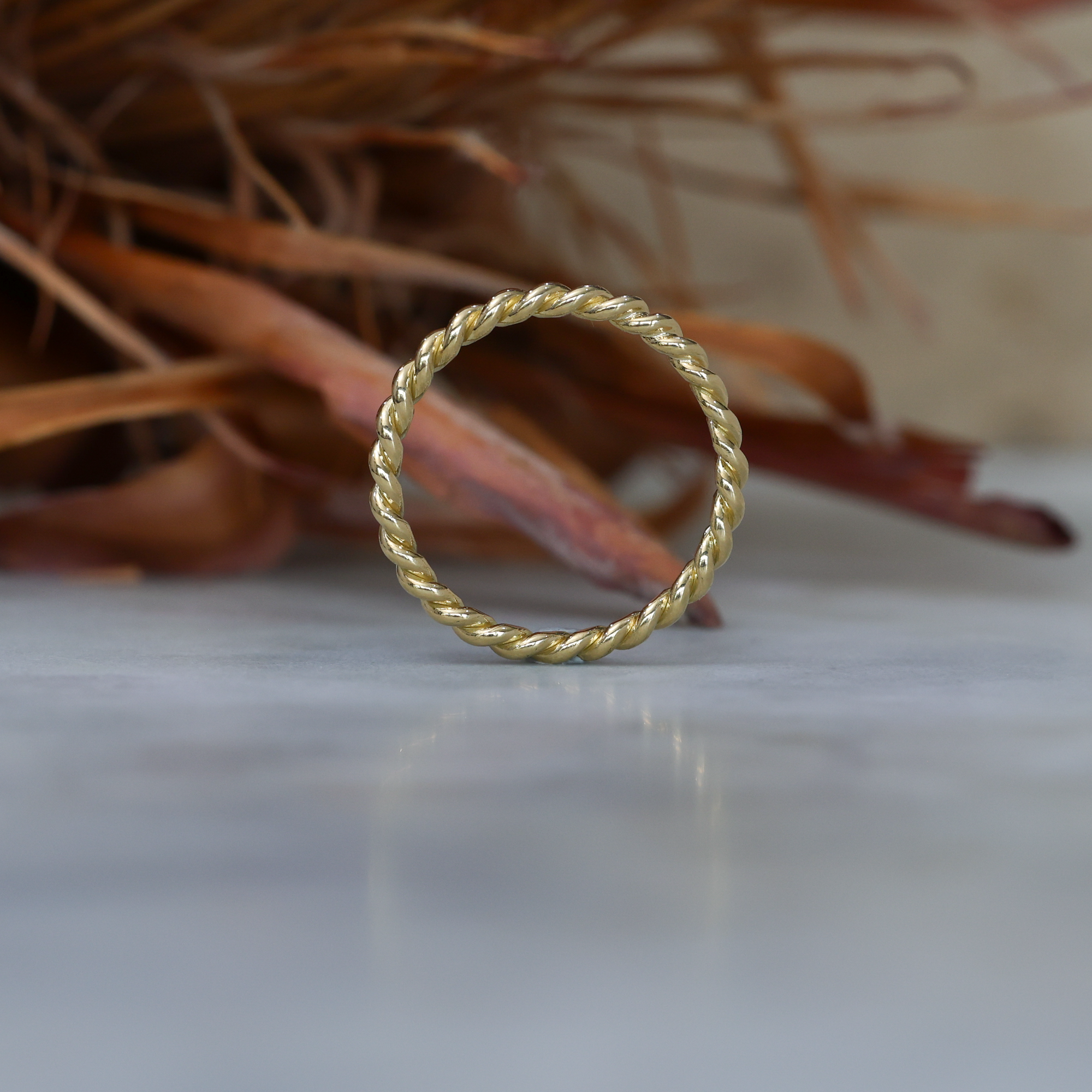 AVA TIGHT TWIST / WEDDING BAND