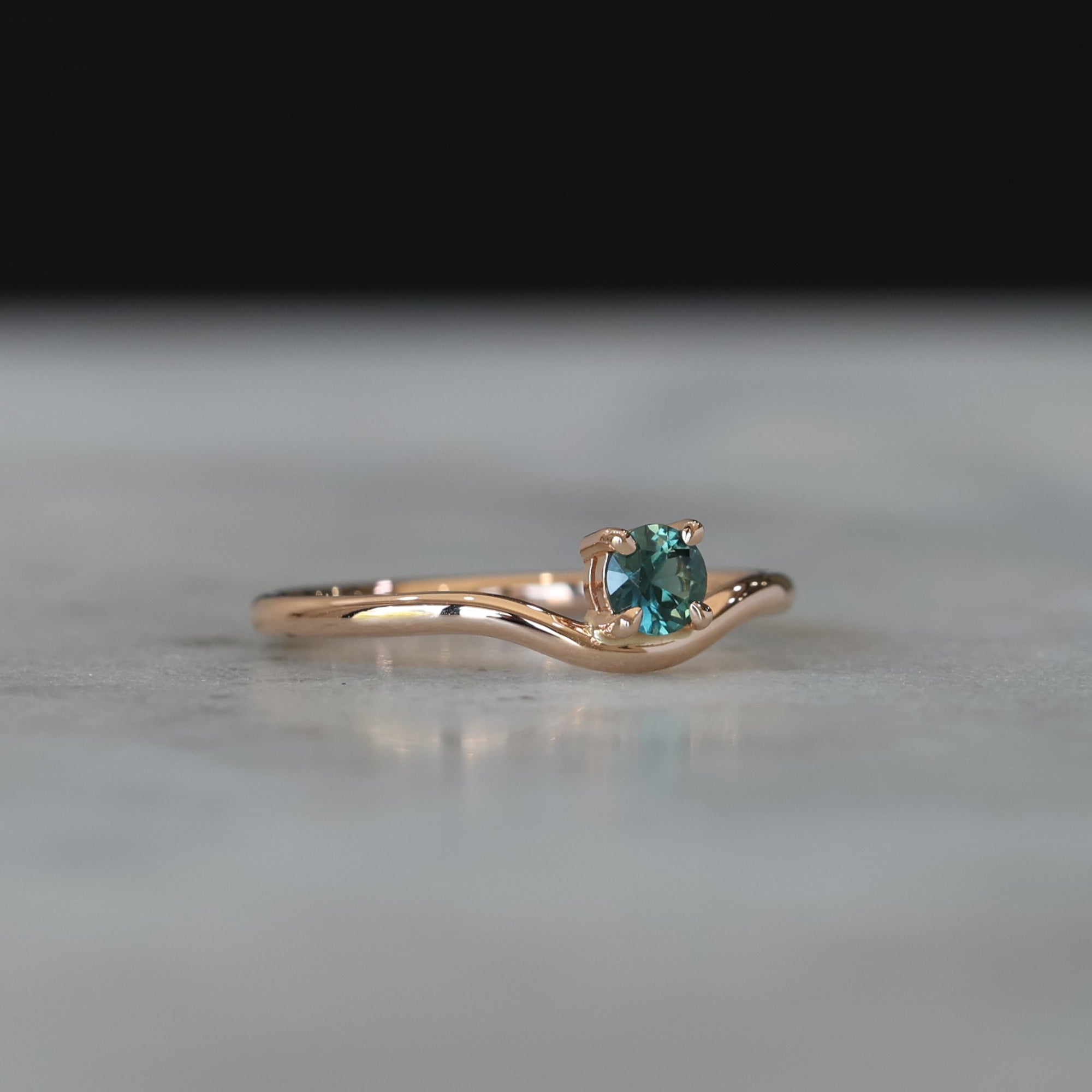 PARTI SAPPHIRE  / CURVE RING II