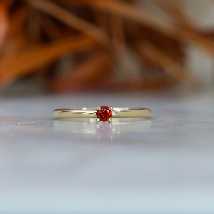 JANUARY GARNET / BIRTHSTONE STACK RING