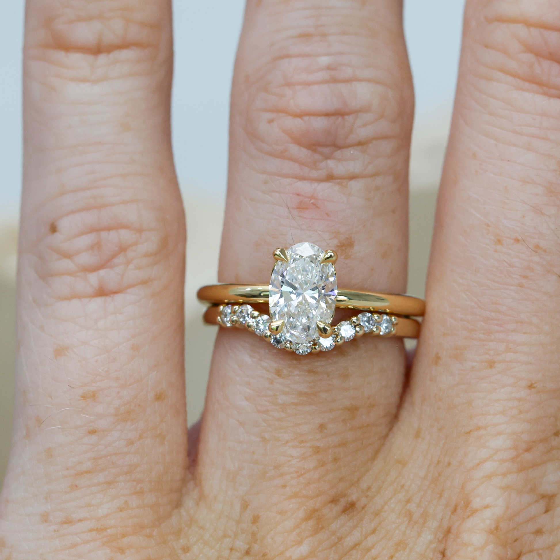 curved petite mia diamond wedding band