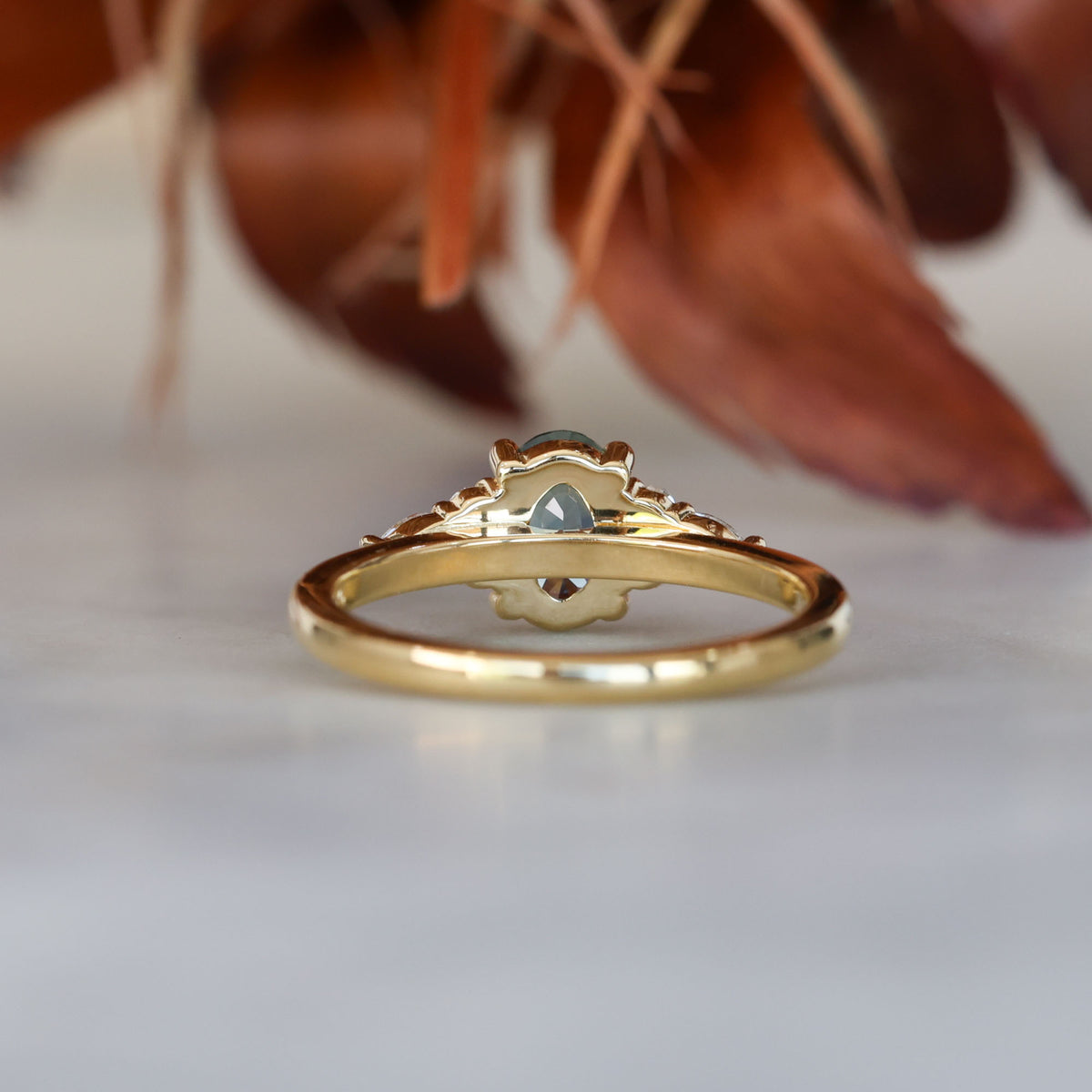 EMMA | 1.00CT OVAL MONTANA SAPPHIRE ENGAGEMENT RING