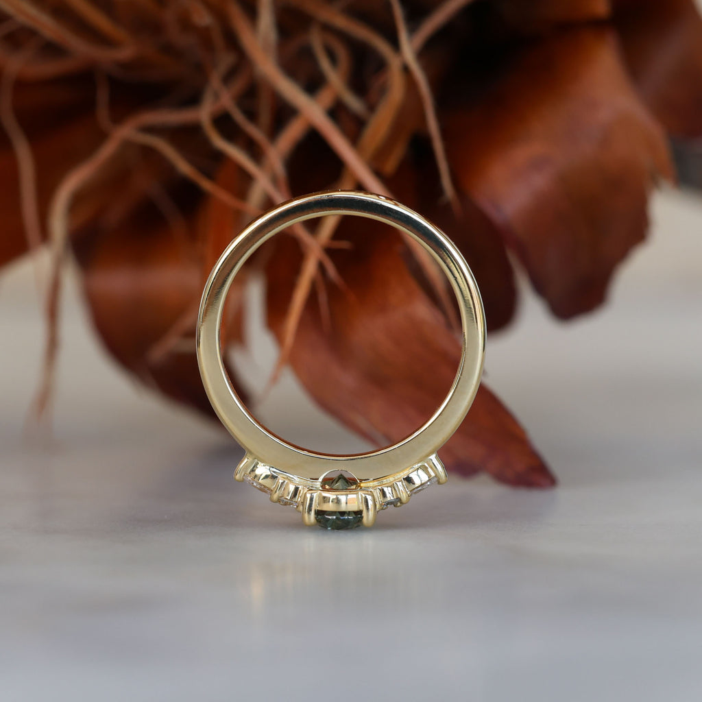 EMMA | 1.00CT OVAL MONTANA SAPPHIRE ENGAGEMENT RING