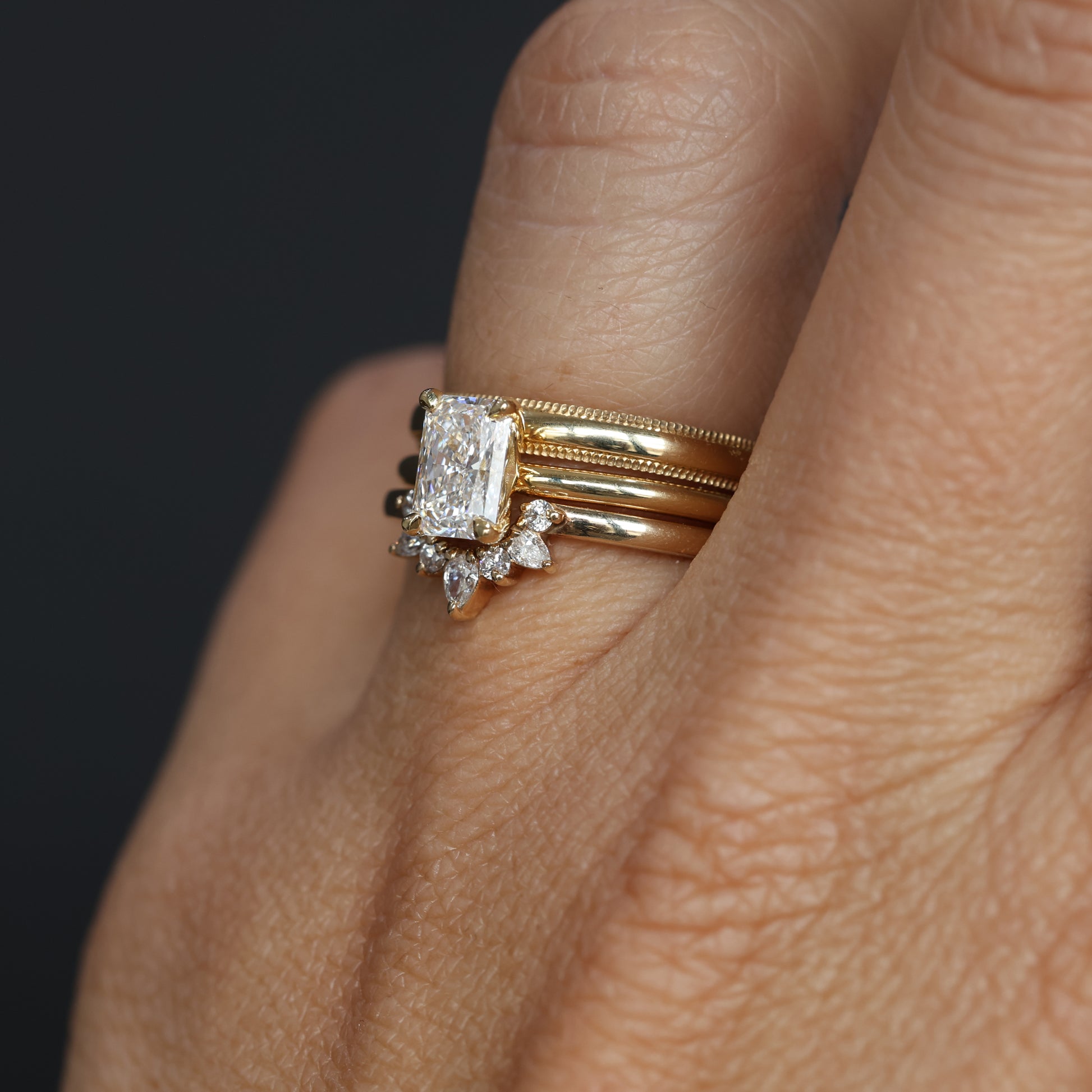 gold Milgrain detailed wedding band with diamond ring