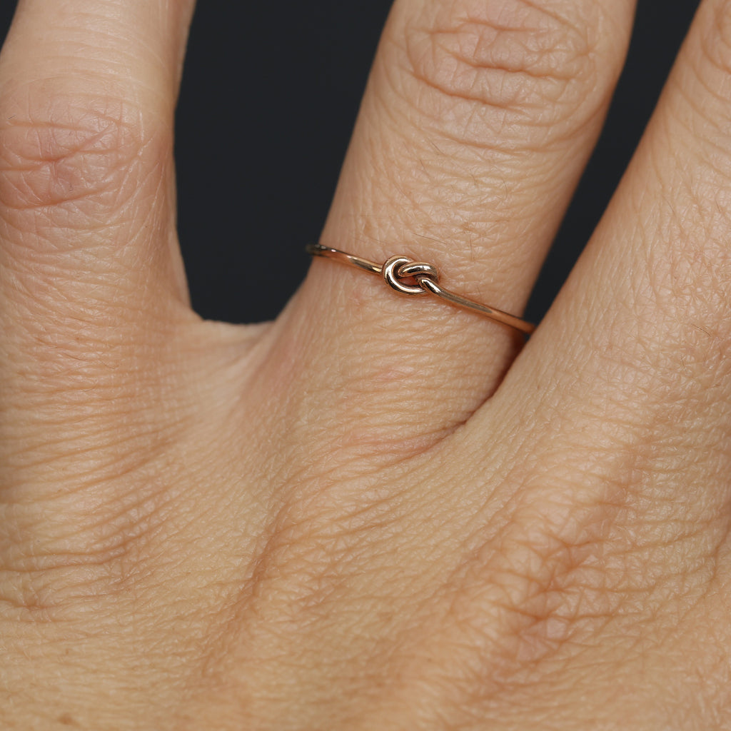 gold knot ring