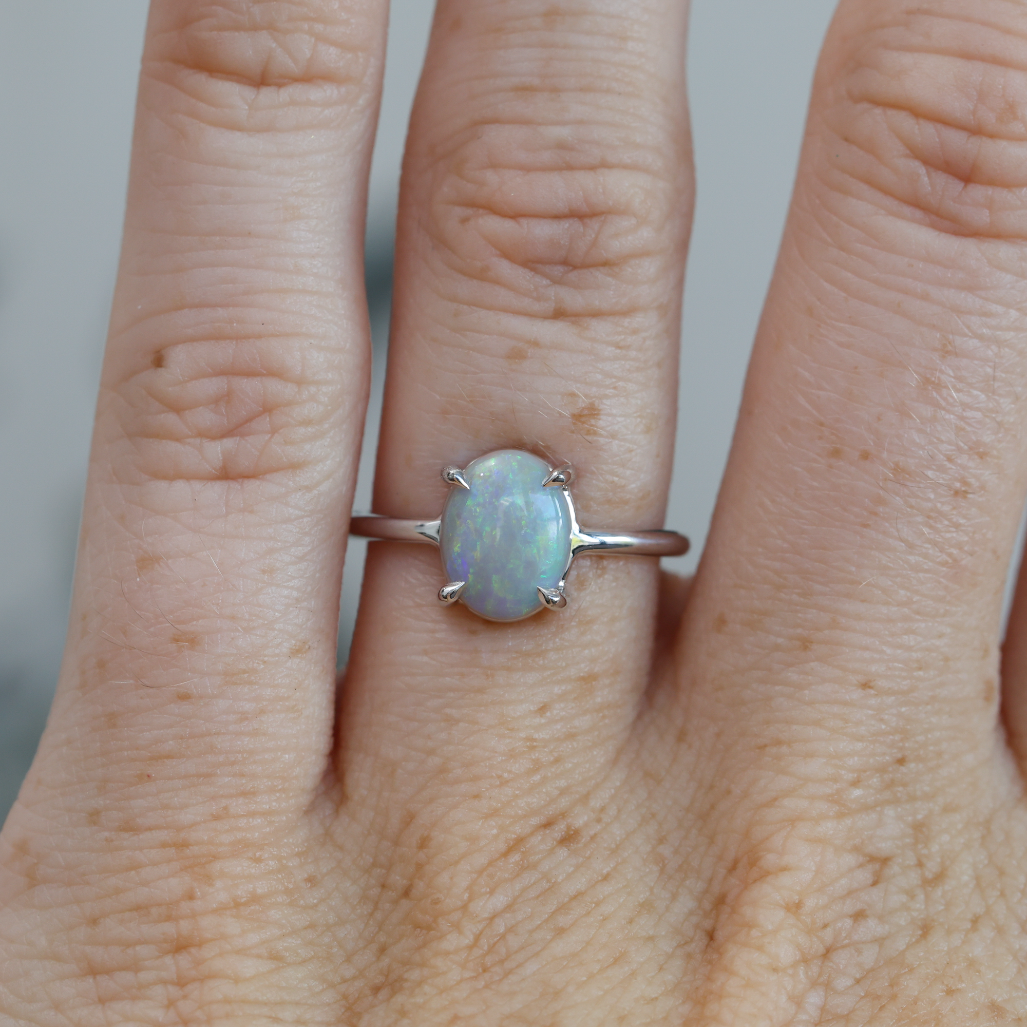 OVAL OPAL RING IV
