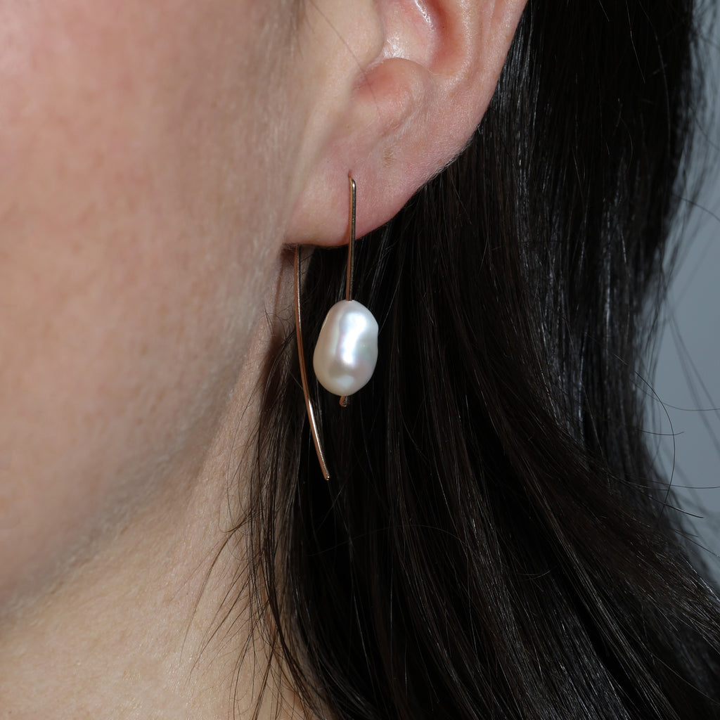 pearl trail earrings