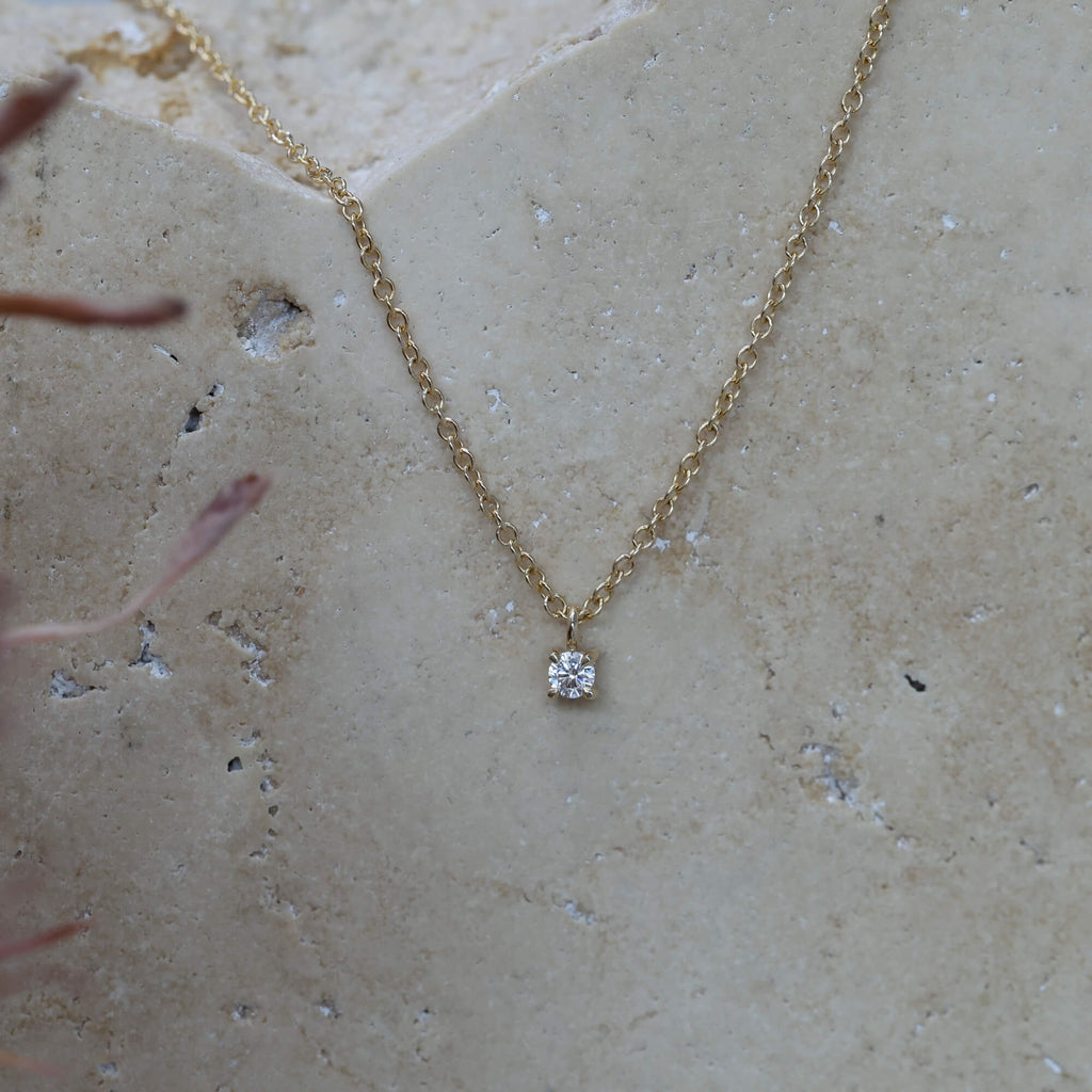 3mm round cut diamond necklace