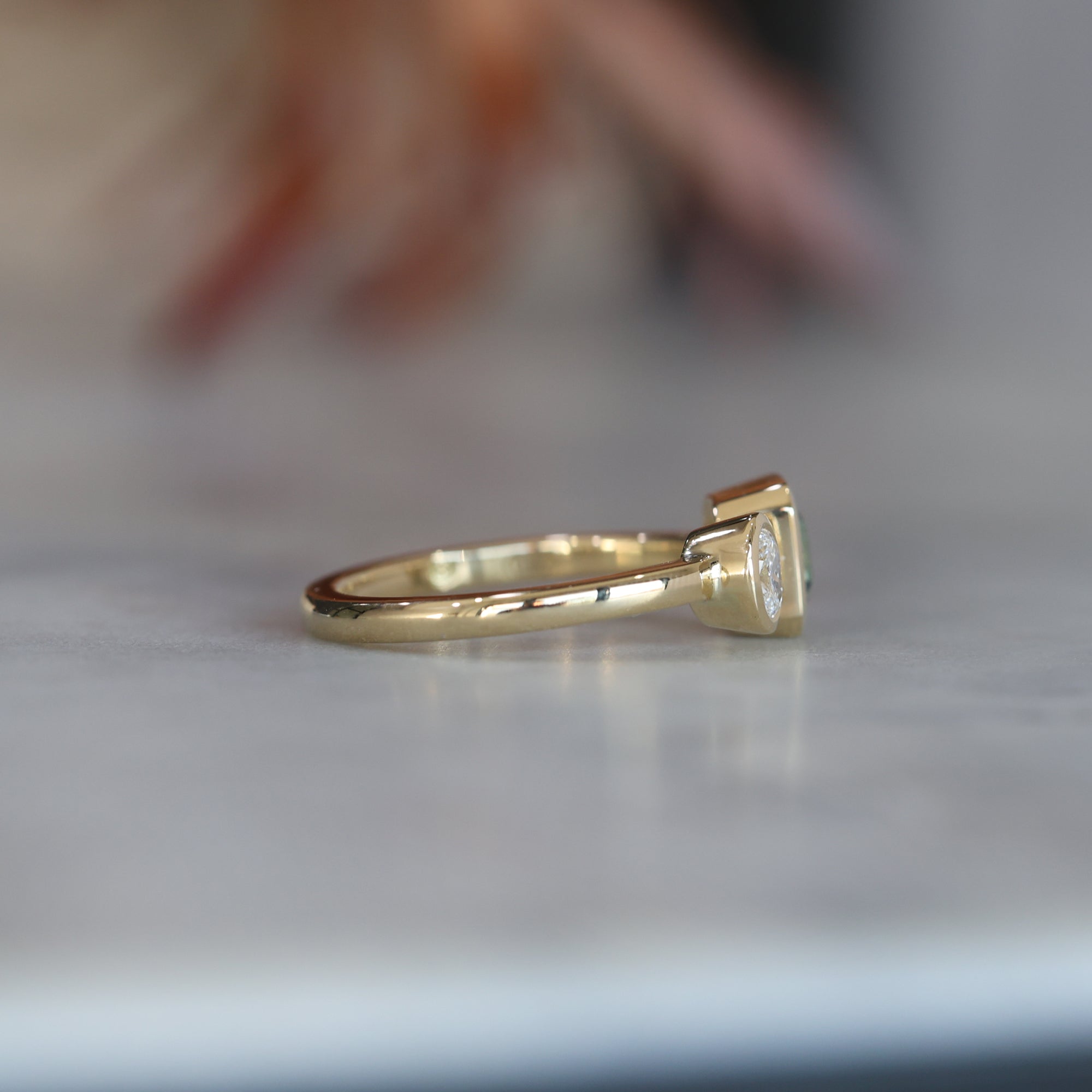 sapphire and diamond engagement ring