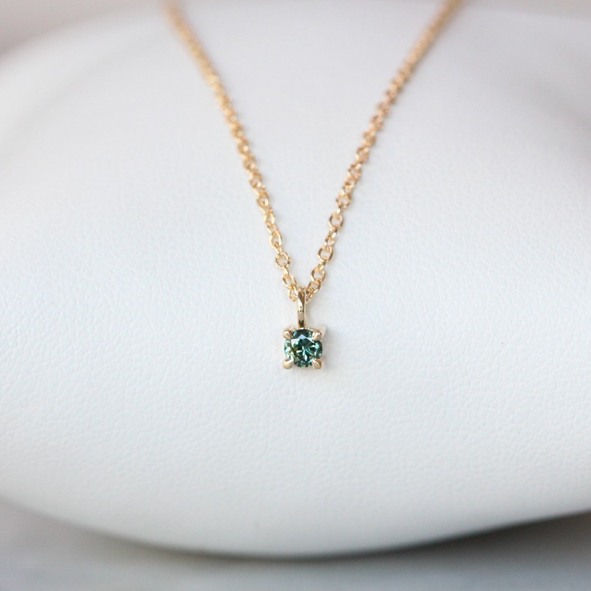 Australian Parti Sapphire Necklace petite yellow gold