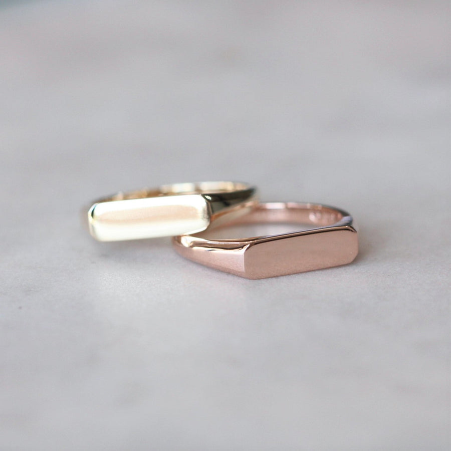 Gold Bar signet ring