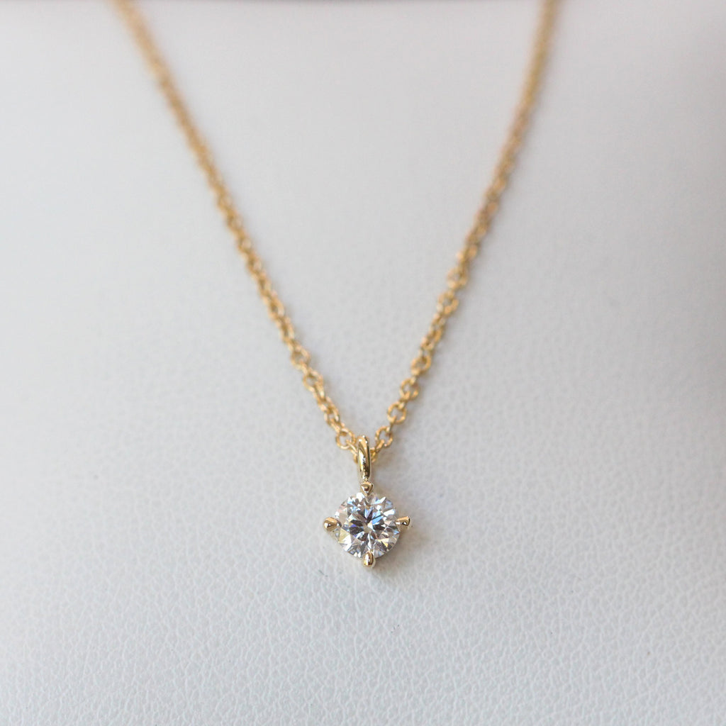 ONE OF A KIND / 0.25CT LAB DIAMOND NECKLACE
