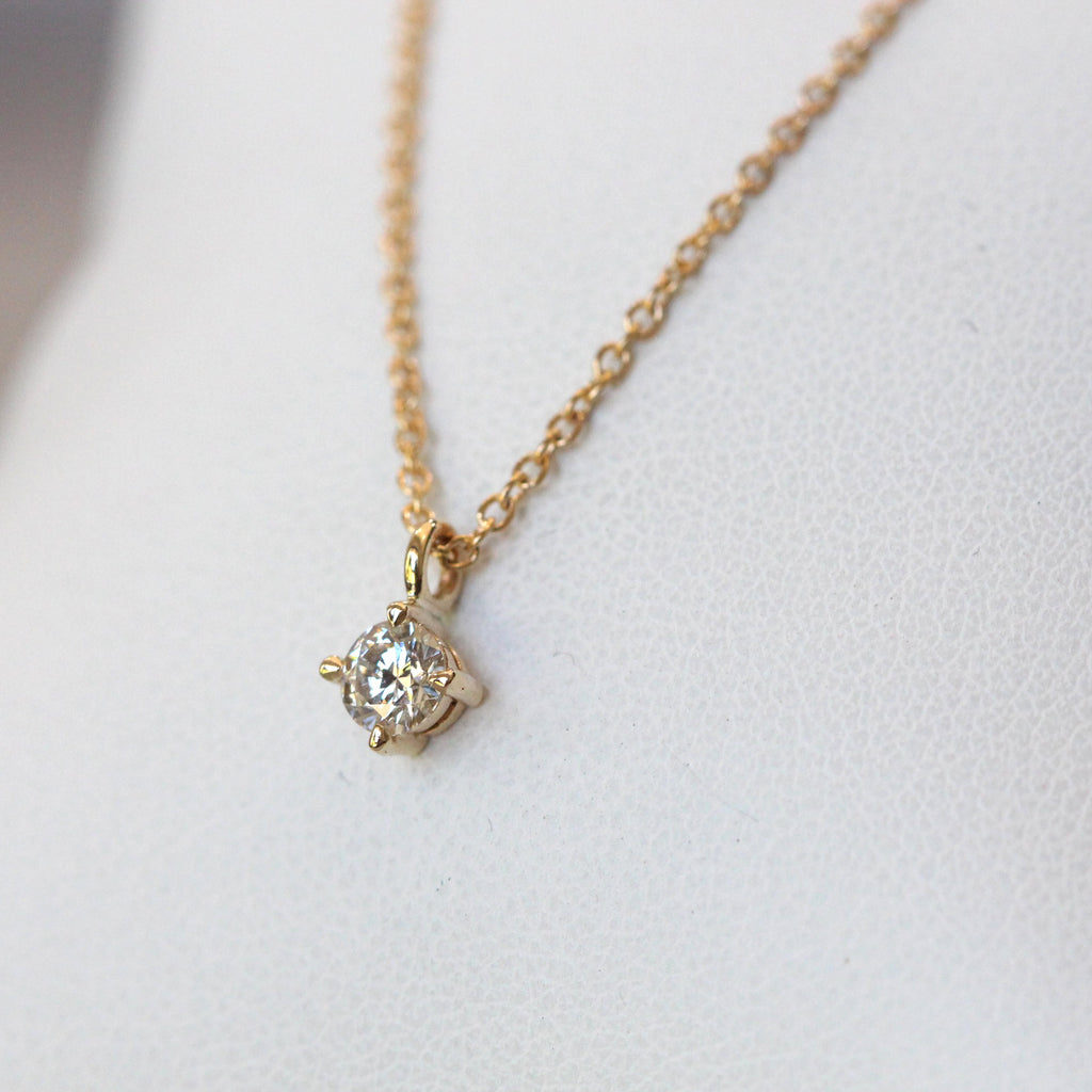 ONE OF A KIND / 0.25CT LAB DIAMOND NECKLACE