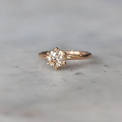 ROUND / ZIRCON RING